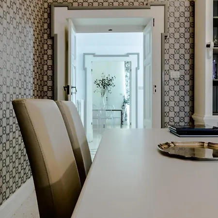 Prestigioso Alloggio In Dimora Storica Nel Centro Della Citta Bed & Breakfast Pescara
