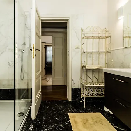 Prestigioso Alloggio In Dimora Storica Nel Centro Della Citta Bed & Breakfast Pescara