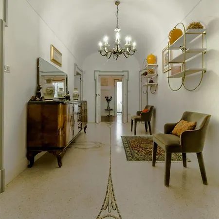 Prestigioso alloggio in dimora storica nel centro della citta Bed & Breakfast Pescara