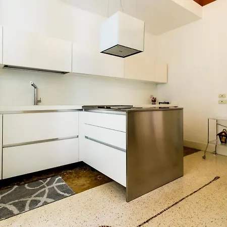 Prestigioso alloggio in dimora storica nel centro della citta Bed & Breakfast *